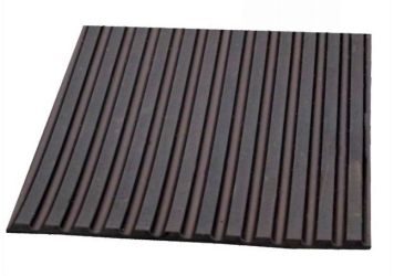 Podlahová pryž SBR rýhovaná GM 2 - tl. 3.5 mm, černá, šíře 1.2 m