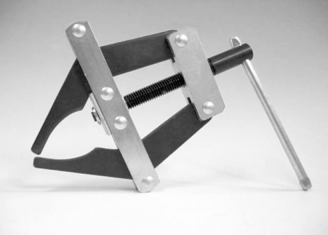 Montážní přípravek - stahovák řetězů 3/8"- 3/4" RENOLD