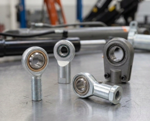 Produktový záběr - SKF SAL 8 C Kloubová hlavice