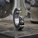 Produktový záběr - SKF 6200-2RSH/C3 Jednořadé kuličkové ložisko