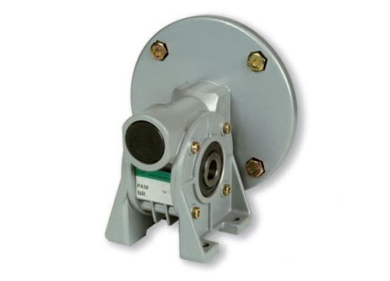 Šneková převodovka CH 03 P - i=15, 63F11 + příruba IEC CHT BV 03 63B14 + patky CH-03 A